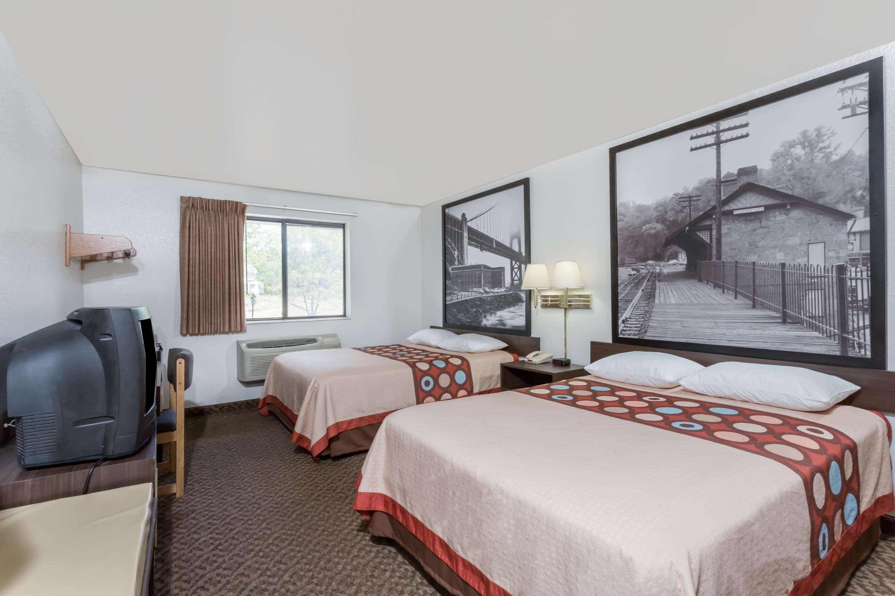 ซูเปอร์ 8 บาย วินด์แฮม ปรินซ์ เฟรดเดอริก Hotel Prince Frederick ภายนอก รูปภาพ